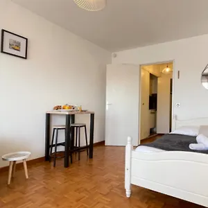 https://prado-velodrome-piscine-rsidence-wifi-netflix.fr-provencehotel.com