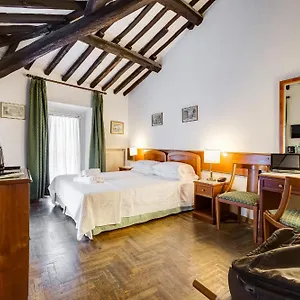 Casa vacanze Pallaro - Piazza Navona - Ac Wifi, Roma